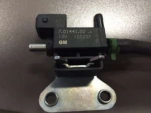 OE GM VACUUM SWITCH Boost Solenoid Turbo Air Bypass Valve 2008+ Cobalt HHR Regal - Picture 1 of 2