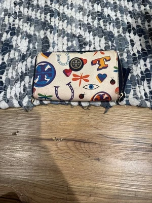 Cartera Larga de Cuero TORY BURCH Blanca Estampada Para Mujer - Excelente Estado Foto 1 de 4