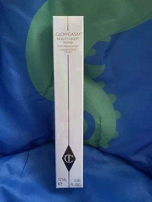 Charlotte Tilbury Glowgasm Beauty Light Wand Goldgasm, 12ml