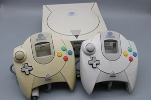 Sega Dreamcast Grau Spielekonsole (PAL) 2 Controller | GUT | BILITZVERSAND - Bild 1 von 7