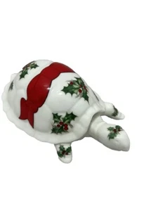 Vintage Christmas Ceramic Turtle Trinket Box Made In Taiwan - Picture 1 of 8