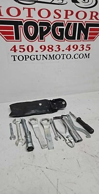 2001 - 2005 KAWASAKI ZR750 ZR 750 ZR7S ZR7-S OEM OWNER'S TOOL SET 56007-1426 Foto 1 de 4