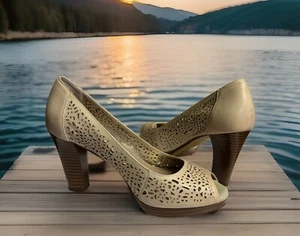 GIANI BERNINI Harpur Peep Toe Cutout Natural Beige Leather High Heel Pumps 6.5 M - Picture 1 of 8