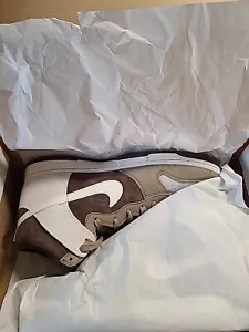 Men's 12 Nike Dunk High Light Chocolate Brown Sail DS 2021 DH5348-100 - Picture 1 of 3