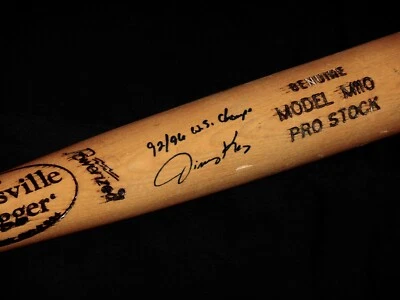 BATE AUTOGRAFIADO POR JIMMY KEY (YANKEES / BLUE JAYS) - ¡Bate usado de entrenamiento de primavera! Foto 1 de 2