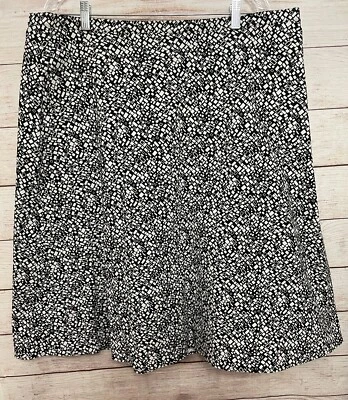 NUEVO CON ETIQUETAS Falda Valerie Stevens Estampado Geométrico Negro/Blanco Talla 3X Foto 1 de 4