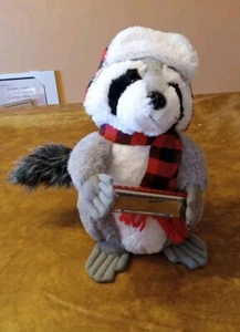 Raro Procione Natalizio Animato Peluche Pan Asiatico con Armonica "Jingle Bells" - Foto 1 di 9