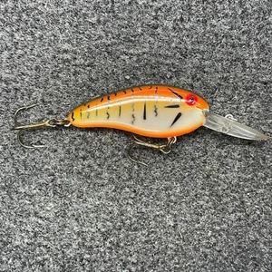 Bomber Deep Flat A 2DFA Vintage Crankbat Lure - B10 Bream ORG Belly 2DFAB10 - Picture 1 of 7