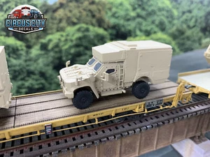 Kit modello in scala 1:87 giunto militare leggero veicolo tattico JLTV ambulanza HO 1:87 - Foto 1 di 4