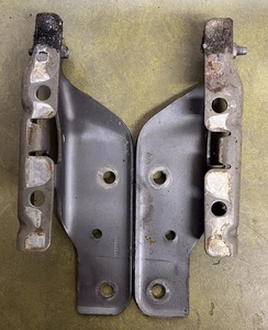 07 Chevrolet Impala Ls Hood Hinges Grey Pair Left Right  - Bild 1 von 3