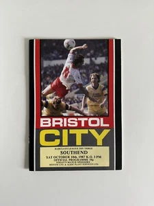 RARE BRISTOL CITY v SOUTHEND FOOTBALL PROGRAMME - Picture 1 of 2