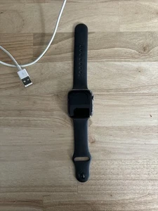 Apple Watch - Photo 1 sur 7