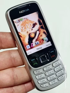 Nokia 6303i Classic (Unlocked) 3G Mobile Phone Excellent Condition With Charger - Picture 1 of 8