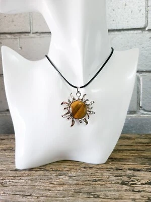 Gargantilla de sol ojo de tigre curativa natural en collar de cordón negro  Foto 1 de 4