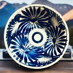 VTG TALAVERA POTTERY Blue White Floral Design 8.5” Serving Bowl - Picture 1 of 8