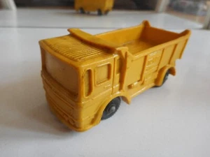 Tomte Laerdal Stavanger Norway Toyota Leyland Dump Truck in Yellow (tomte nr:26) - Imagen 1 de 2