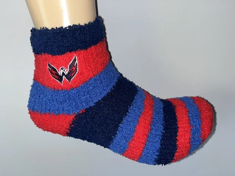 WASHINGTON CAPITALS NHL HOCKEY WOMENS STRIPE ANKLE FUZZY SLEEP SOCKS MEDIUM Q Cover