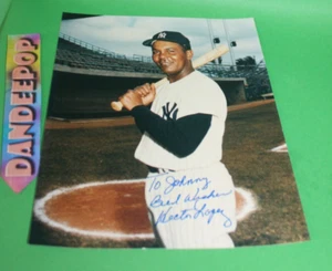 New York Yankees Hector Lopez Personalized Autographed Signed 8 x 10 Photo - Picture 1 of 11