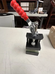 Tornillo de agarre profesional para palos de golf - Abrazadera de eje rápido para golfistas de todos los niveles - Imagen 1 de 12