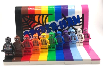 Lego Spiderman, 11 Custom printed Minifiguers on Official Lego Parts - Image 1 of 4