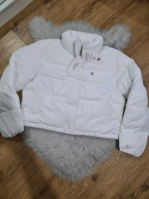 Calvin Klein Womens White Cropped Puffer Jacket Size XL Brand New - Image 1 of 4