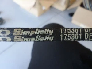 Cinturón de simplicidad genuino 2175361SM - Imagen 1 de 2