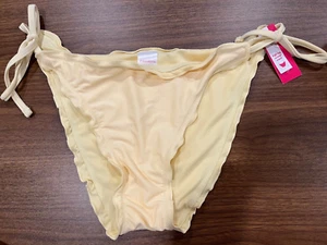 Xhilaration Juniors Ruffle High Leg Scoop Bikini Bottom, Yellow Size XL (12-14) - Picture 1 of 7