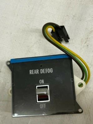 1977 1978 1979 Cadillac Seville Rear Defog In Dash Switch Back Panel Accessory - Image 1 of 4
