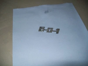 Schriftzug 601 Trabant Logo Typenschild Emblem Typenzeichen "Neu" - Bild 1 von 2