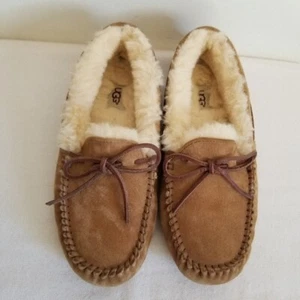 UGG Dakota Wildleder hellbraun Mokassins Hausschuhe Größe 9 US 40 EU - Bild 1 von 10
