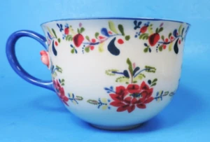 ANTHROPOLOGIE TAZZA "CADICE" CON FIORE SOTTO MANICO (COME NUOVA) - Foto 1 di 4