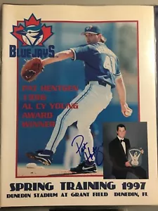 SIGNED PAT HENTGEN 1997 Spring Training Magazine CY YOUNG WINNER - Picture 1 of 1