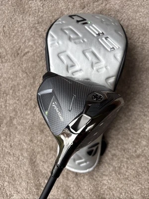 Taylormade Qi35 Driver 9 Degrees Mitsubishi Kai’li White 60 Stiff - Image 1 of 4