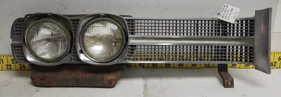 Pontiac Bonneville 1969 (G200) OEM GM RH/Rejilla derecha con faros y soportes Foto 1 de 4