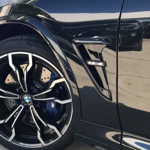 Rejilla de ventilación lateral negra brillante para BMW X3 M40i M40d X3M X3MC iX3 2018-2024 - Imagen 1 de 12