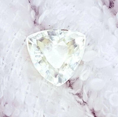 Zafiro amarillo natural certificado 2,22 quilates piedra preciosa suelta gema de zafiro sin calentar Foto 1 de 4