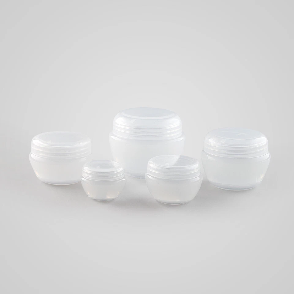 100x PLASTIC SCREWTOP JAR - 50grm - Image 1 of 1