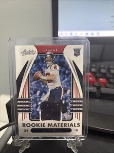 2021 Panini Absolute Rookie Materials Davis Mills #ARM-DMI RC - Foto 1 di 2