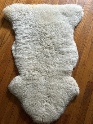 100% Natural Ivory Fur Sheep Skin Rug Luxury Throw Silky Warm Floor  Mat - Image 1 of 2