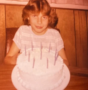 1970s Girl & Birthday Cake w/ Candles Party Table Child Kid Original Photo P3n12 - Picture 1 of 9