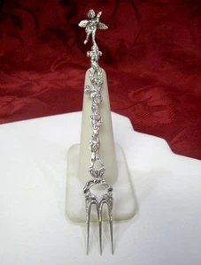 ANTIQUE RARE SOLID 800 SILVER EMBOSS REPOUSSE ANGEL FLOWER DESERT FORK - Picture 1 of 8