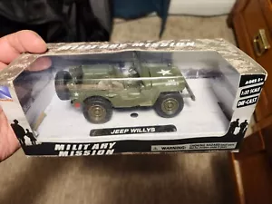 New Ray - 1:32 Scale Military Mission Jeep Willys Army Green - Picture 1 of 2