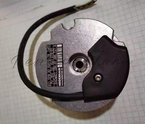 QTY: 1  ECI 1319 32 62S12-78 ID 623 078-51 Used Encoder - Picture 1 of 3