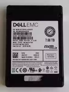 SSD Samsung DX74Y DELL PM1733 7,68 TB SATA 6G PCIe U.2 2,5" 0DX74Y MZ-WLR7T60 - Imagen 1 de 6