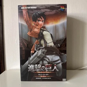 Modellino Real Action Heroes Attack On Titan Eren Yeager scala 1/6 mai aperto - Foto 1 di 6