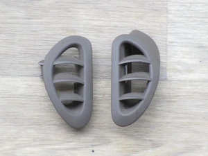 99-04 MUSTANG SVT COBRA PARCHMENT TAN SMALL DASH VENTS FACTORY STOCK OEM 99SVT - Picture 1 of 10