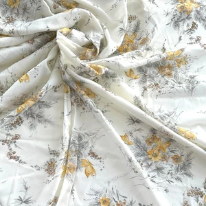 Vintage Wildblumen Schmetterling Stoff 70er Aquarell goldgelb elfenbein Frühling 2+ Yard - Bild 1 von 8