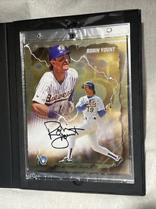2024 Fanatics Under Wraps Emanate - Robin Yount Gold Ref. #1/50 Signed Photo - Picture 1 of 7