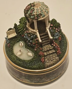 Vintage, Musical, Thomas Kinkade Music Box, Garden Of Serenity - Bild 1 von 8
