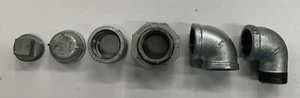 1-1/2” Assorted 150lb Malleable Galvanized Pipe Fittings - Bild 1 von 9